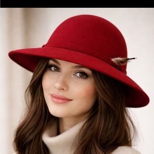 Gorgeous and Chic Vintage Women's felt Hat❤️S